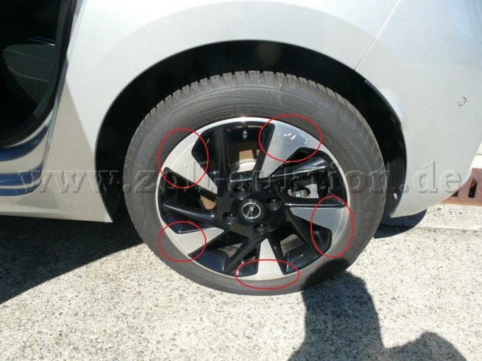 Beispielschaden Bordsteinschäden Felge hinten links