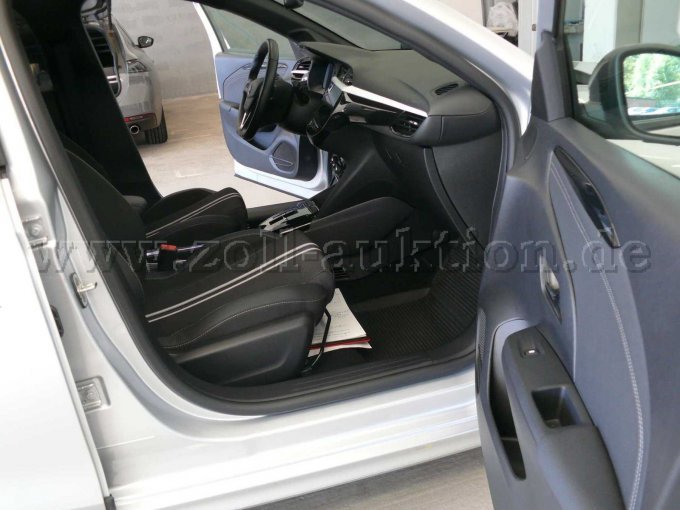 Innenansicht Vordertür rechts