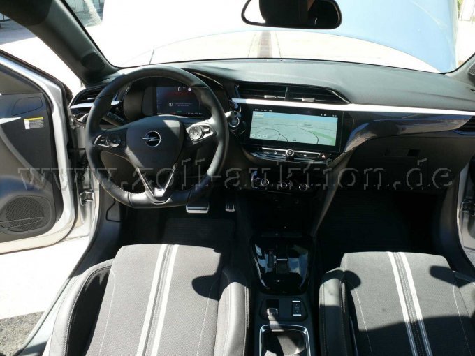 Innenansicht Instrumententafel