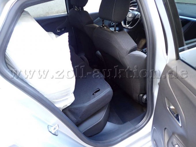 Innenansicht hinten rechts