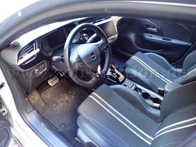 Innenansicht vorn links