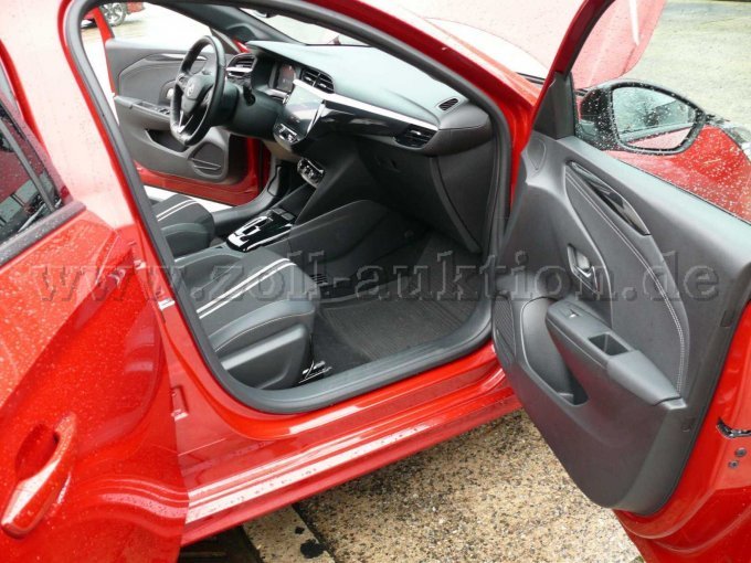 Innenansicht Vordertür rechts