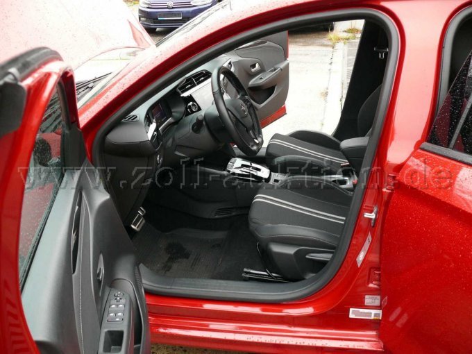 Innenansicht Vordertür links