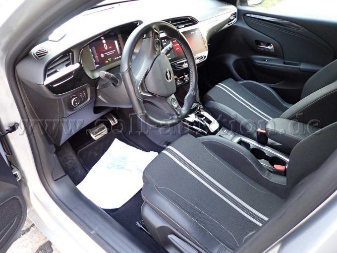 Innenansicht vorn links