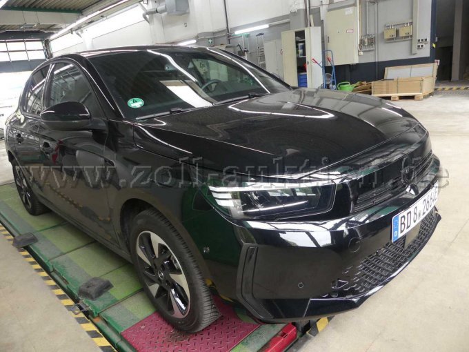 Frontansicht vorn rechts