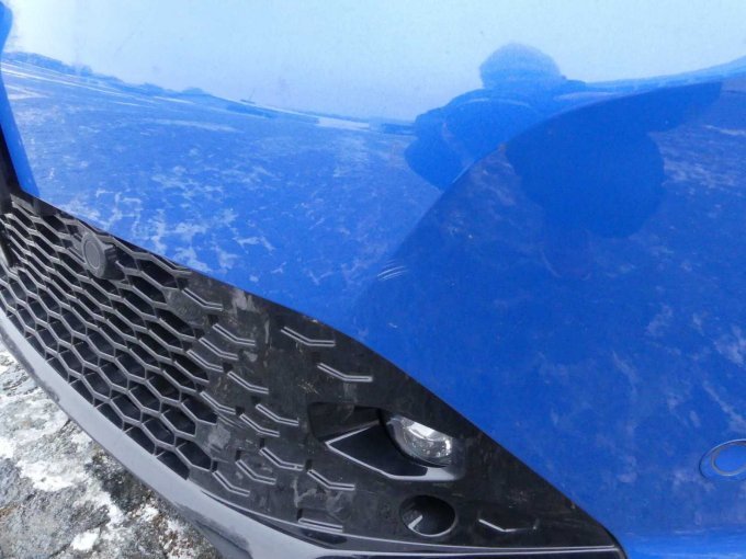 Stoßfänger vorn Kratzer