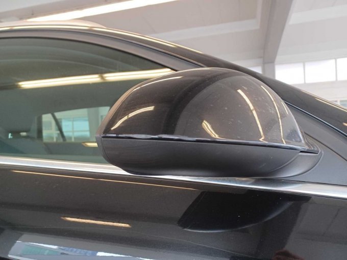 Spiegel rechts und links geschürft