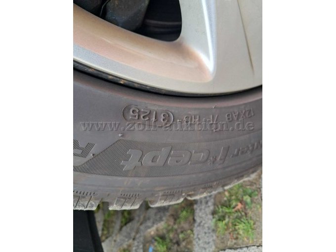 Montierte Winterreifen Herstellung 2025