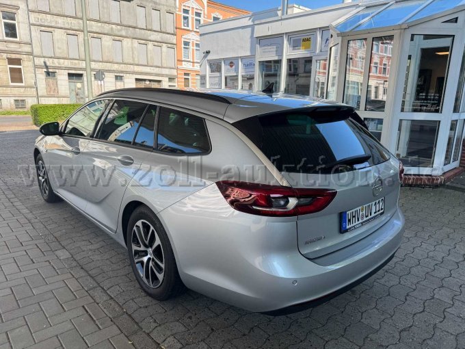 Heckansicht Fahrerseite