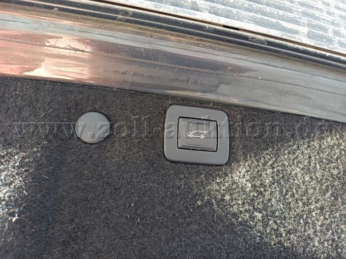 Opel Insignia - Schalter elektrische Heckklappe