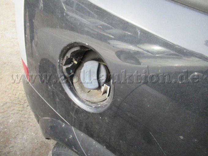 Fehlender Tankdecke