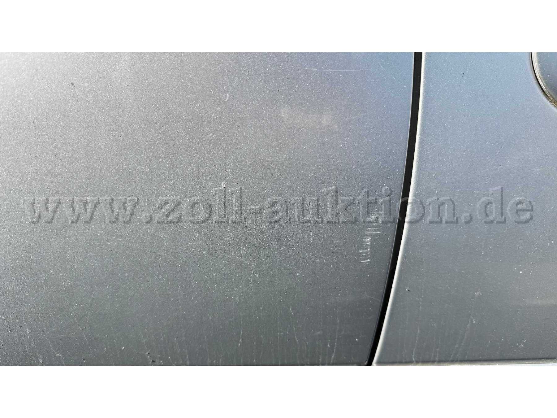Kratzer Fahrerseite hinten