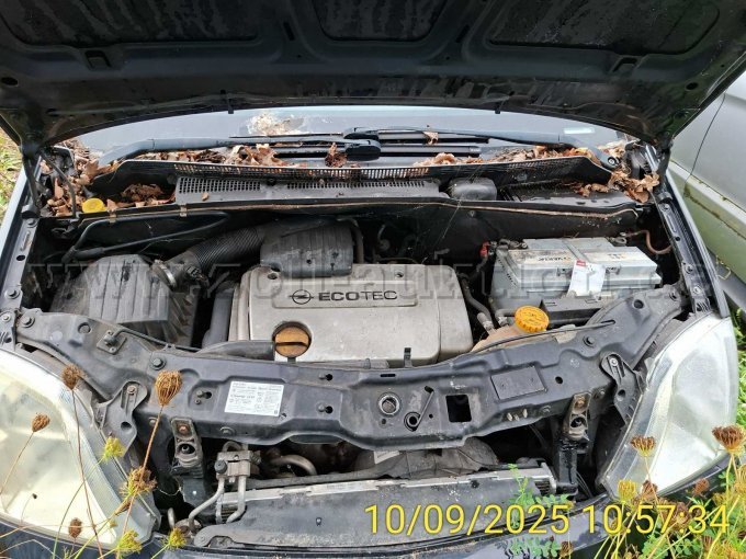 Opel Motorraum