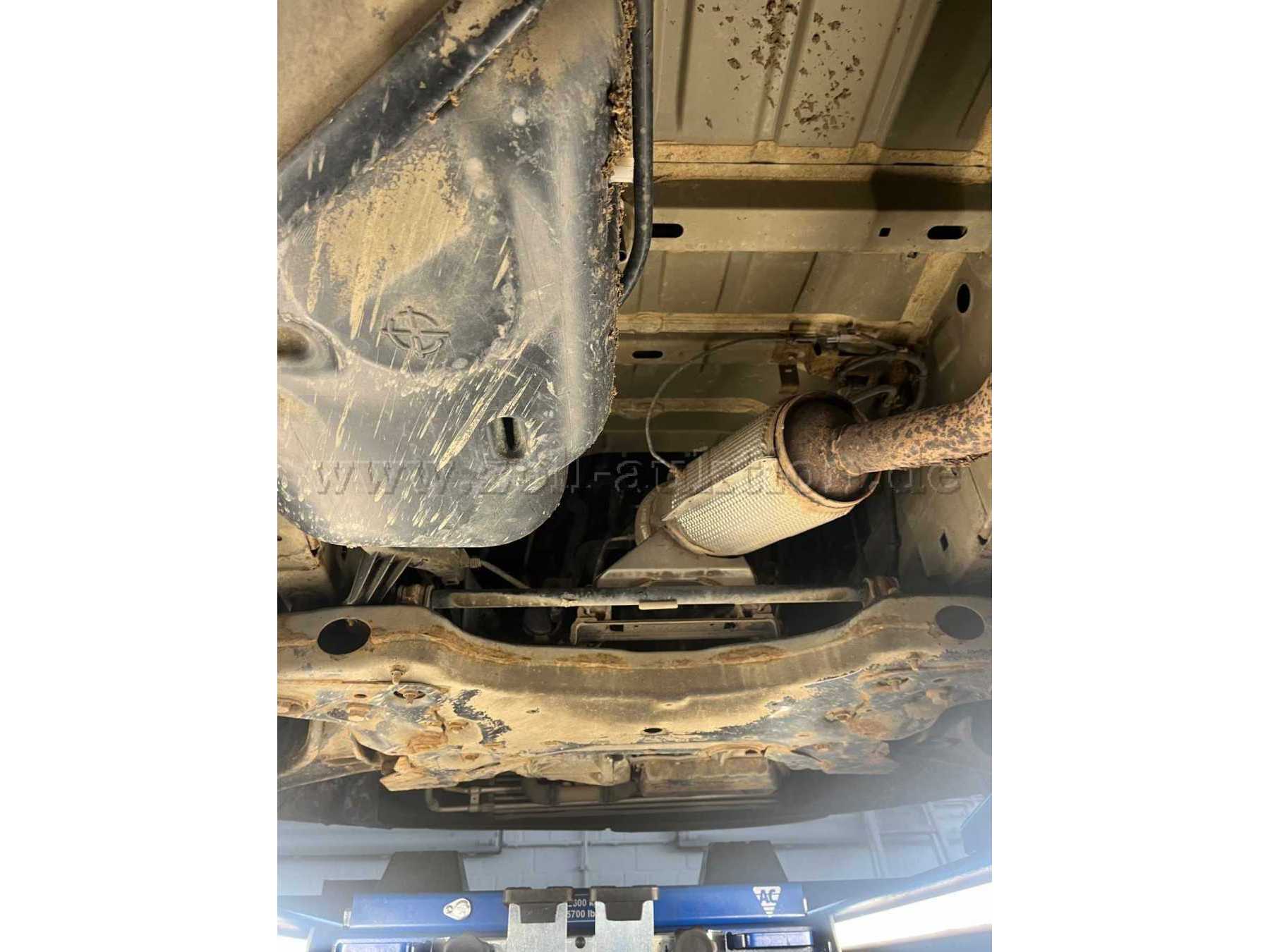 Unterboden Vorderwagen