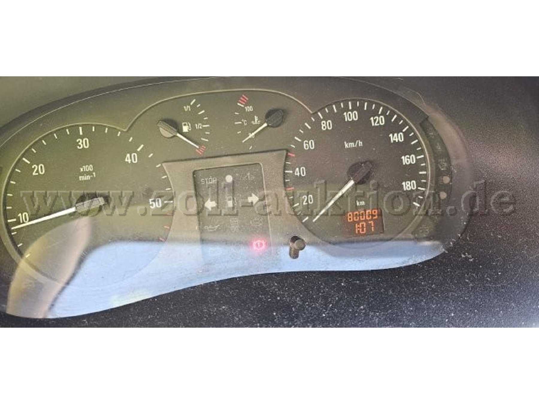 Tachometer mit Kilometerstand