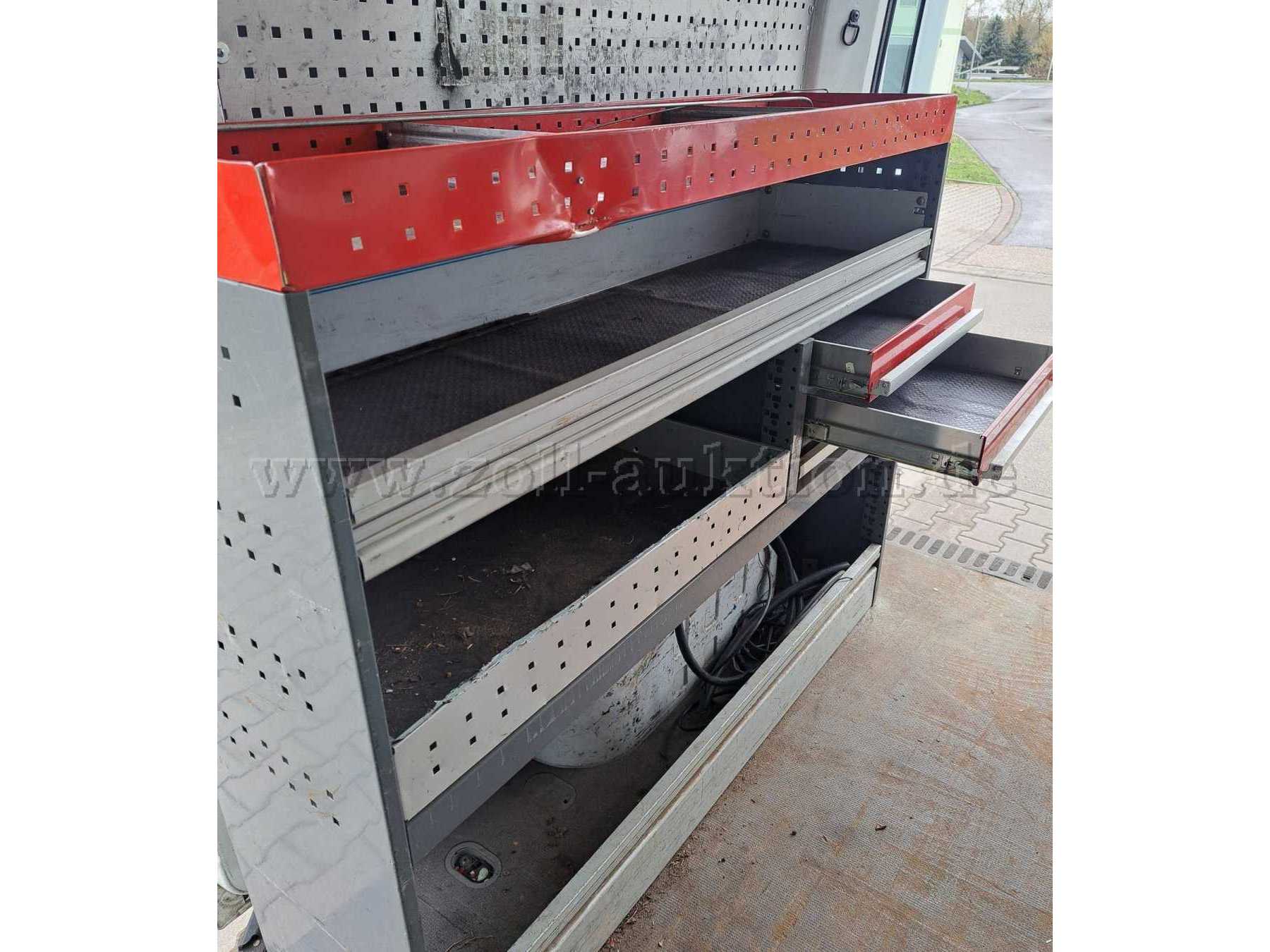 Regalsystem Würth links