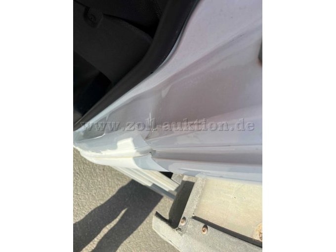 Detail Unfallschaden, C-Säule