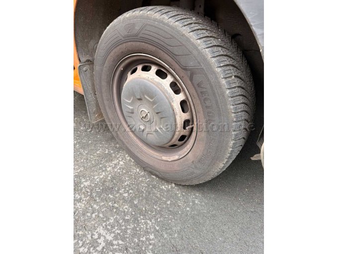 Reifen Hinten Rechts