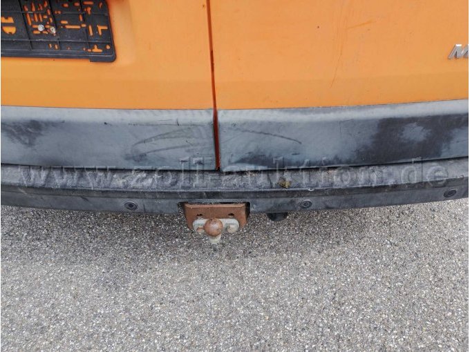 Heckstoßstange / Anhängerkupplung