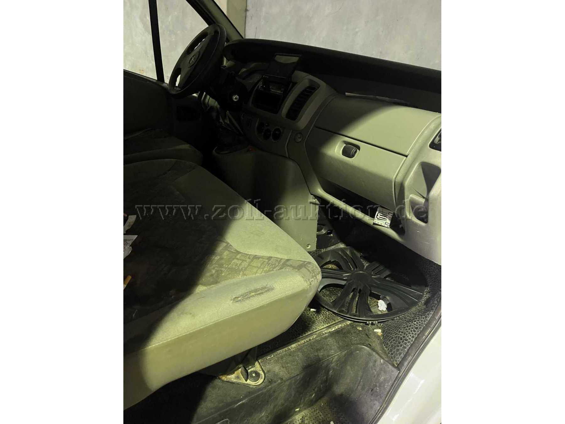 Innenraum Beifahrerseite