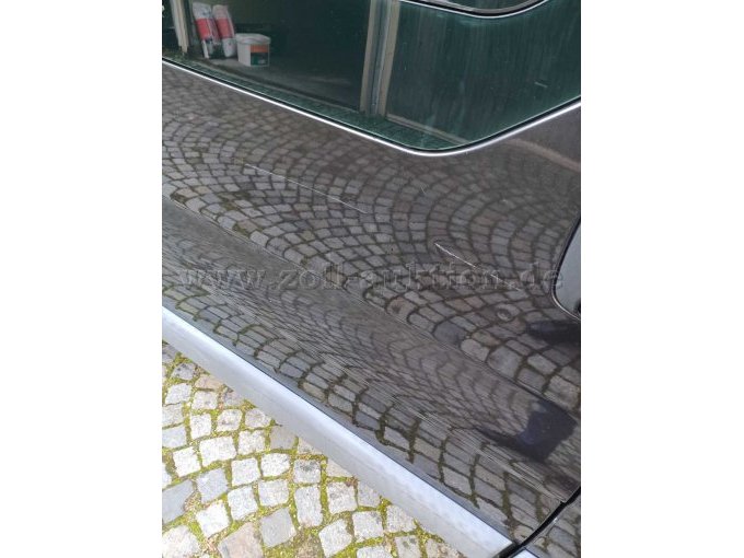 Kratzer Schiebetür rechts