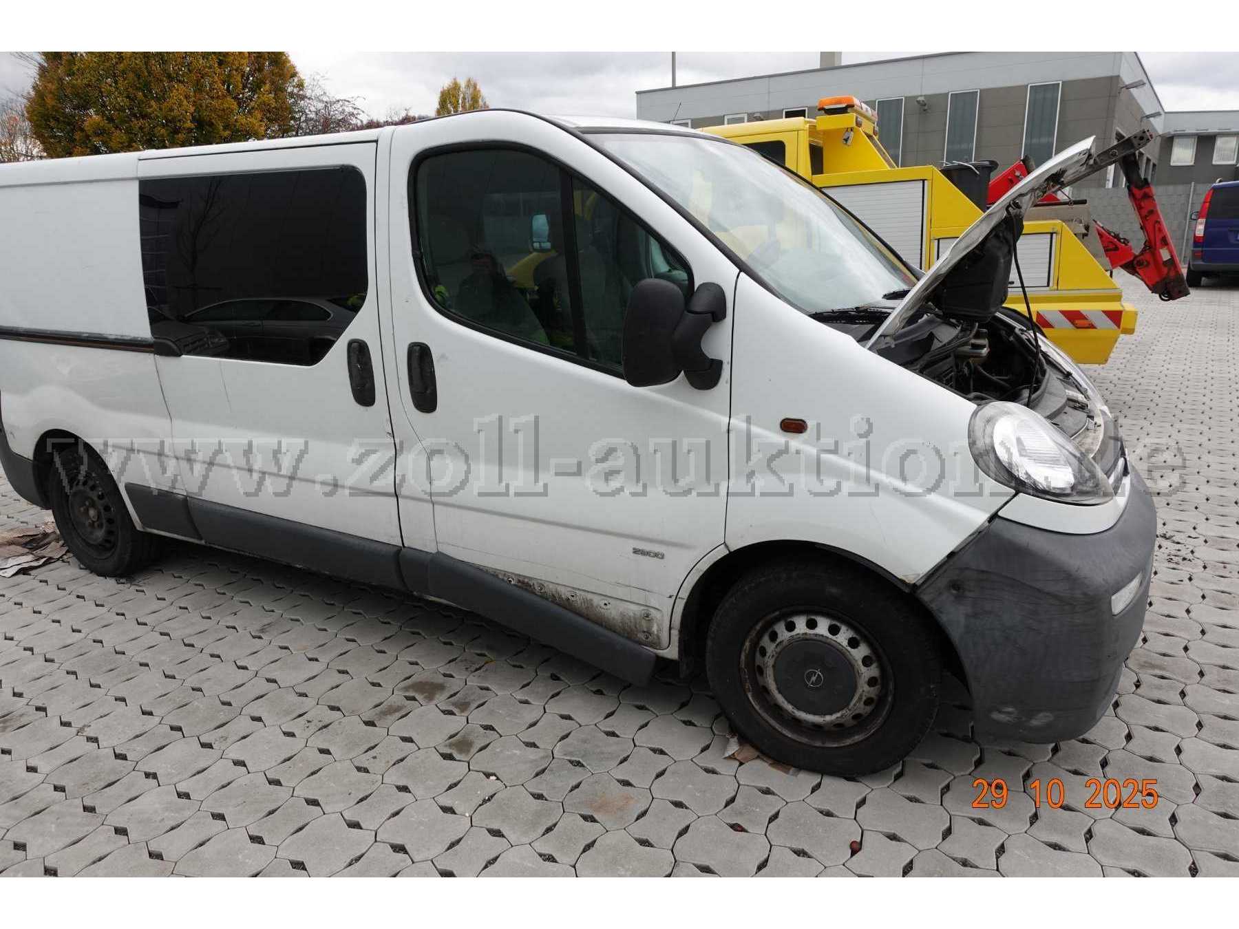 Front- und Seitenansicht