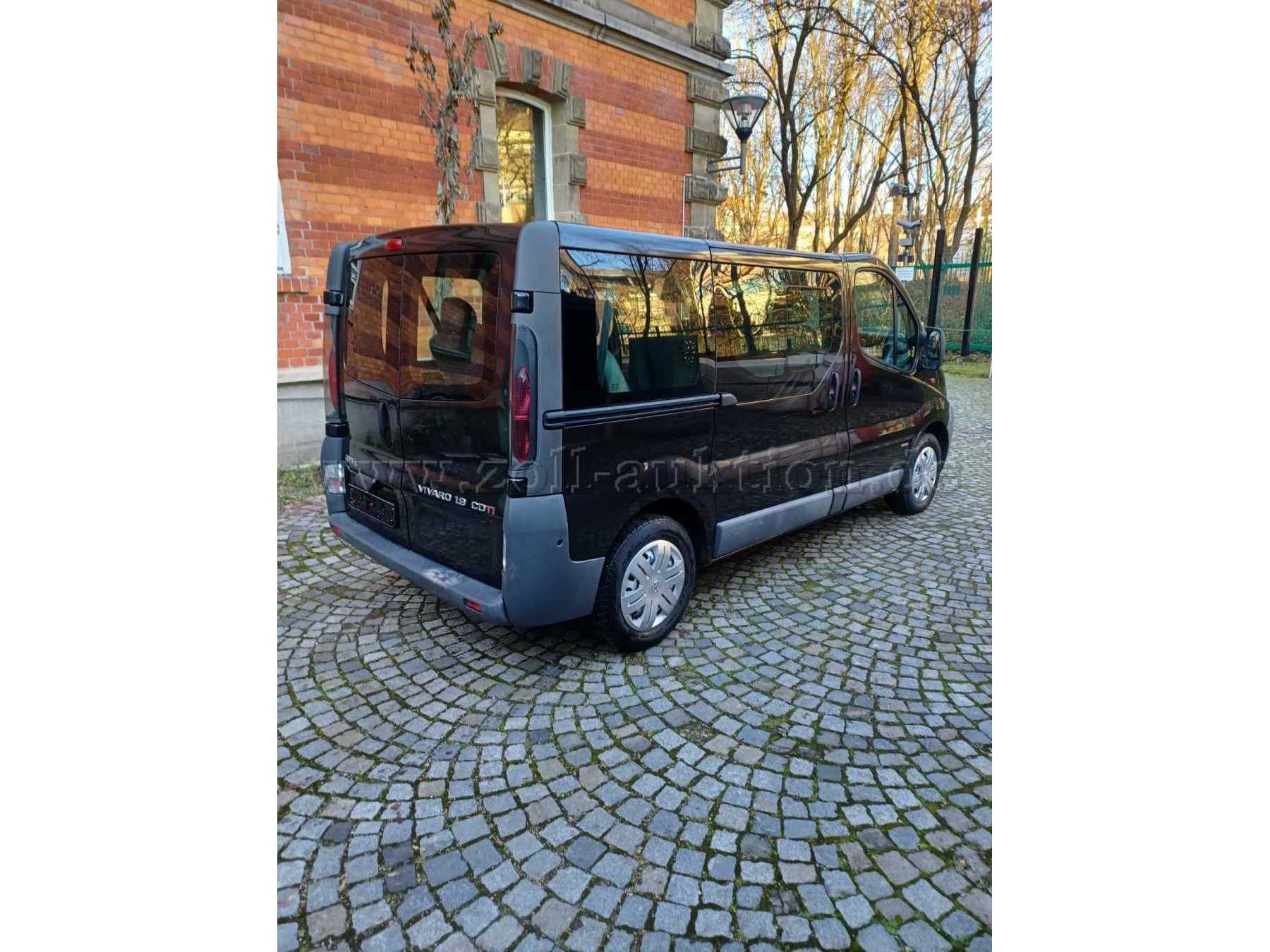 Seitenansicht hinten rechts