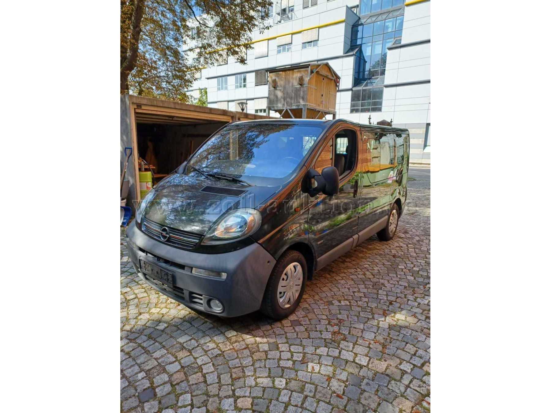 Seitenansicht vorne links