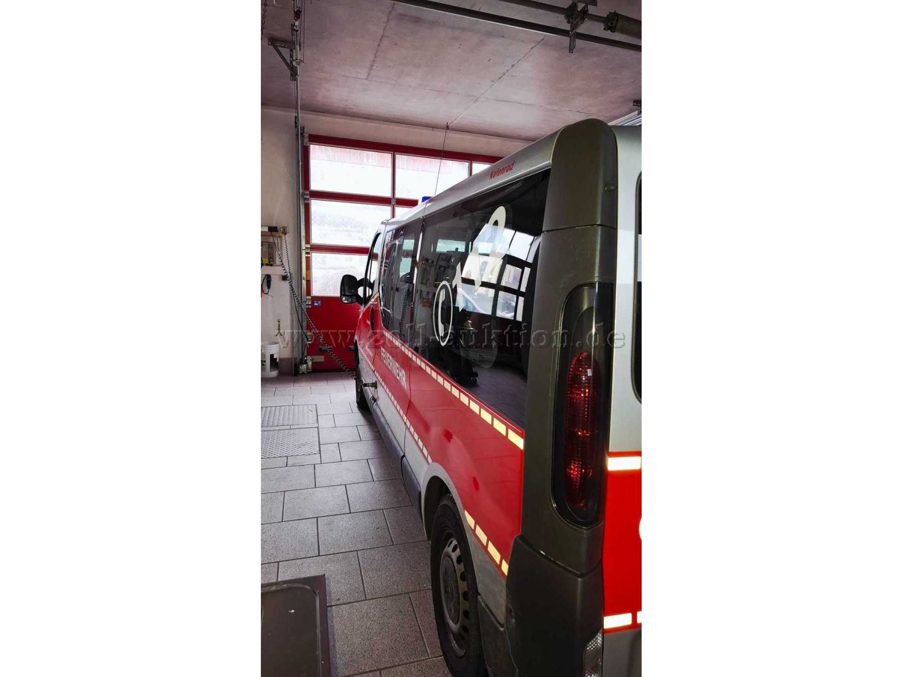 linke hintere Seite des Fahrzeugs