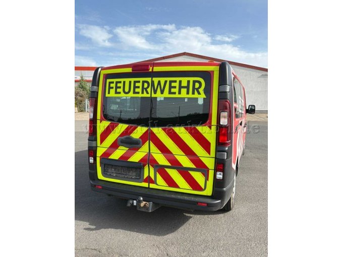 1 Opel Vivaro-B (defekt) vermutlich Motorschaden / MTW Feuerwehr – foto 4 – kavel bij Zoll-Auktion, Bovenden