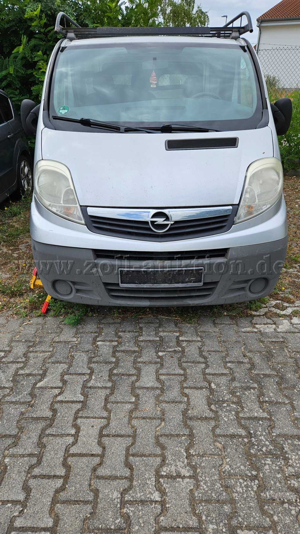 1 Opel Vivaro 2.0 CDTI -defekt, Motorkontrolllampe leuchtet-