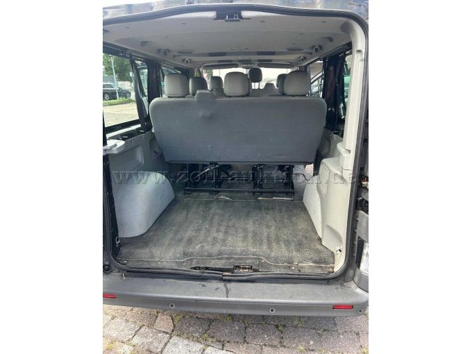 1 Opel Vivaro A Kasten (96.300 km) – foto 11 – kavel bij Zoll-Auktion, Glückstadt