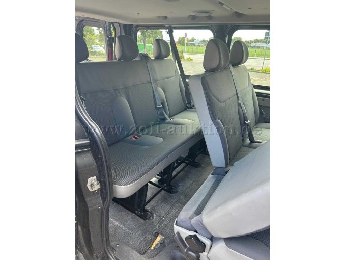 1 Opel Vivaro A Kasten (96.300 km) – foto 9 – kavel bij Zoll-Auktion, Glückstadt