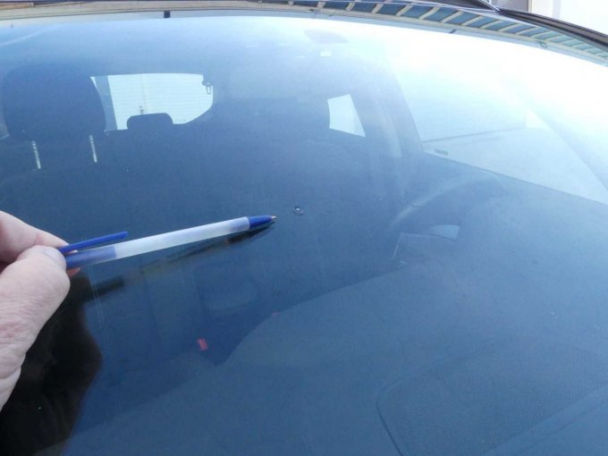 Frontscheibe Steinschlag