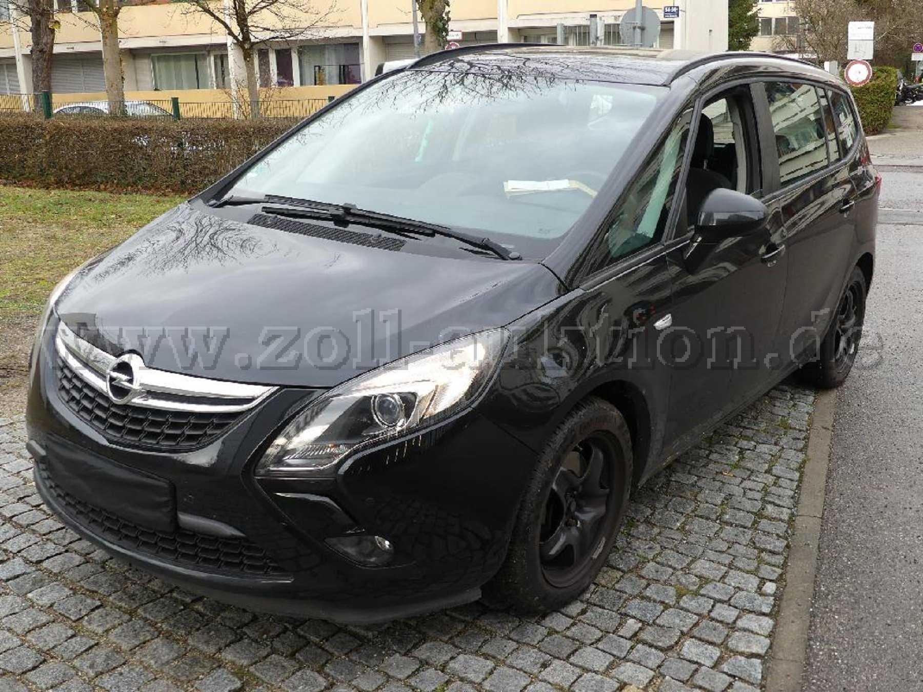 Zoll-Auktion - 1 Opel Zafira C Tourer 2.0 CDTI Edition (ID 835087)