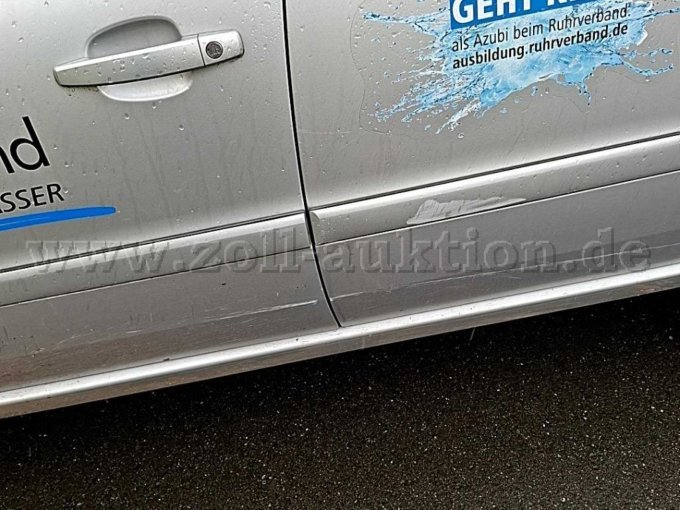 Schramme linke Seite