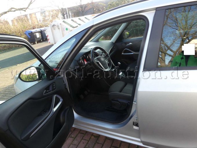 Innenansicht vorn links