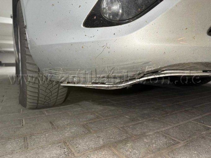 Stoßstange/ Nebelscheinwerfer vorne rechts
