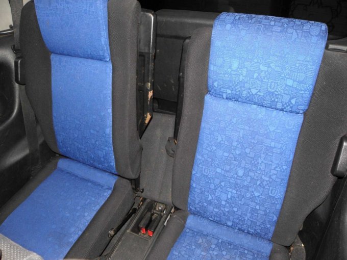 zusätzliche Rücksitzbank