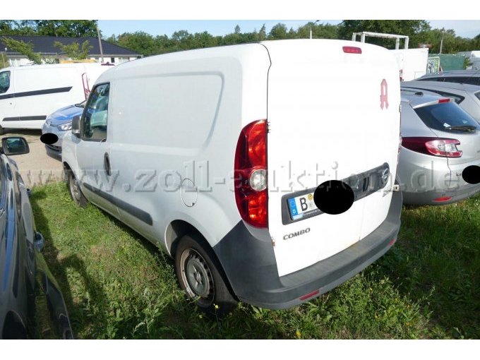 1 Opel ecoFlex Combo Kasten / Bastlerfahrzeug – foto 4 – kavel bij Zoll-Auktion, Wandlitz