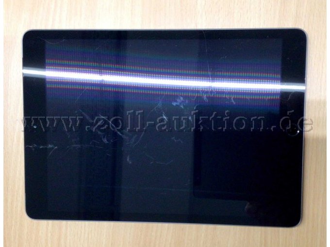 Apple iPad 7. Generation, Detailfoto mit Kratzern und Spiegelung