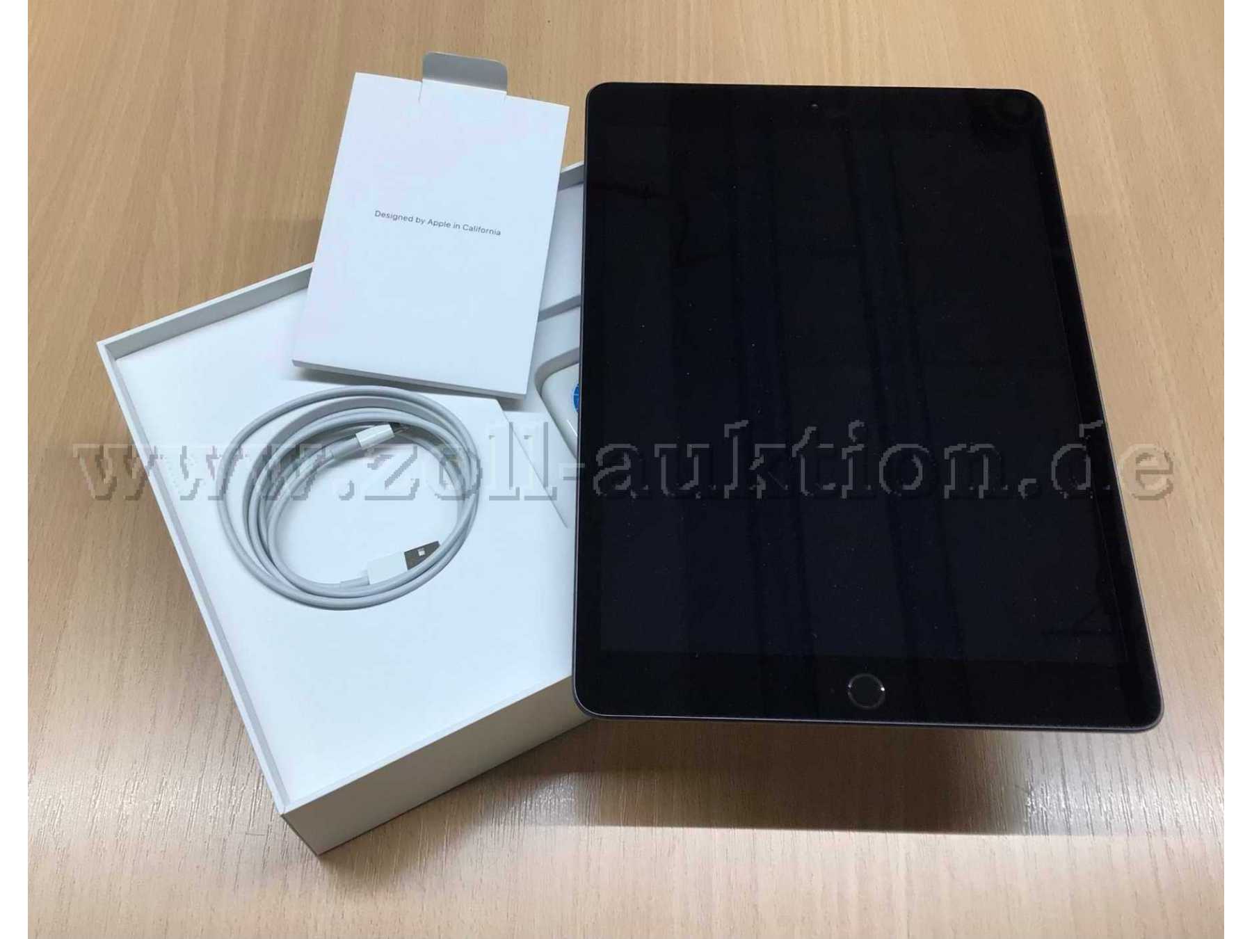 Apple iPad 7 Generation mit Kabel und Adapter + Originalverpackung