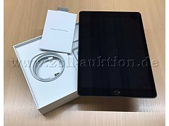 Apple iPad 7 Generation mit Kabel und Adapter + Originalverpackung