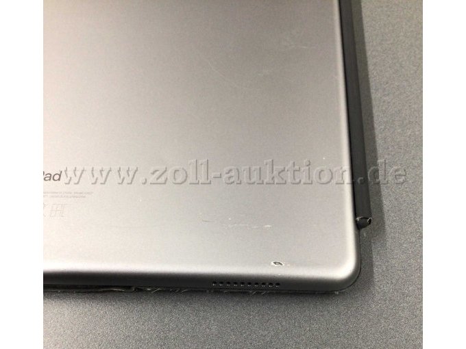 Apple iPad Pro Beschädigung unten rechts