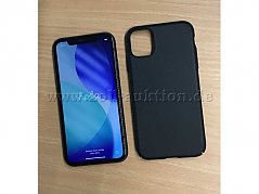 Apple iPhone 11, Vorderseite mit Hülle