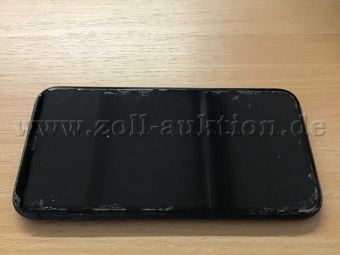 Apple iPhone 11, Vorderseite links Displayschäden, abgeplatztes Glas