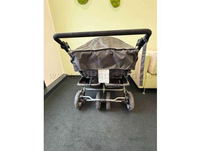 Kinderwagen Rückseite