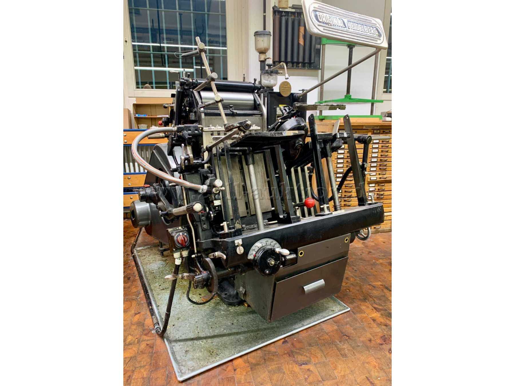 Maschine Ansicht von vorne