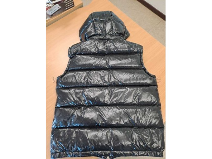 1 Original Moncler-Daunenjacke ohne Ärmel - Größe 5 (XL) – foto 4 – kavel bij Zoll-Auktion, St.Vith