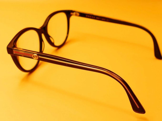 Gucci-Brille_ Seitenansicht von rechts